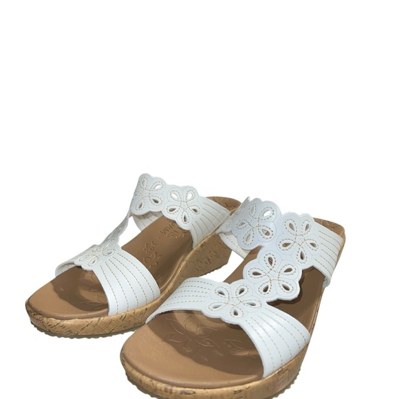 Skechers cali luxe foam  White Wedge Sandals - Picture 5 of 8